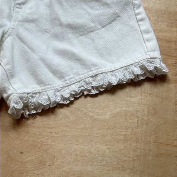 Blank NYC White Jean Shorts with Lace Trim - Picture 3 of 5